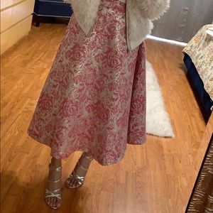 Pink and silver skirt, size medium, great condition,